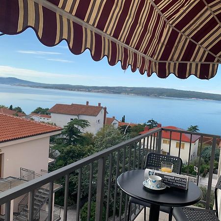 Apartments Julija Crikvenica Bilik gambar