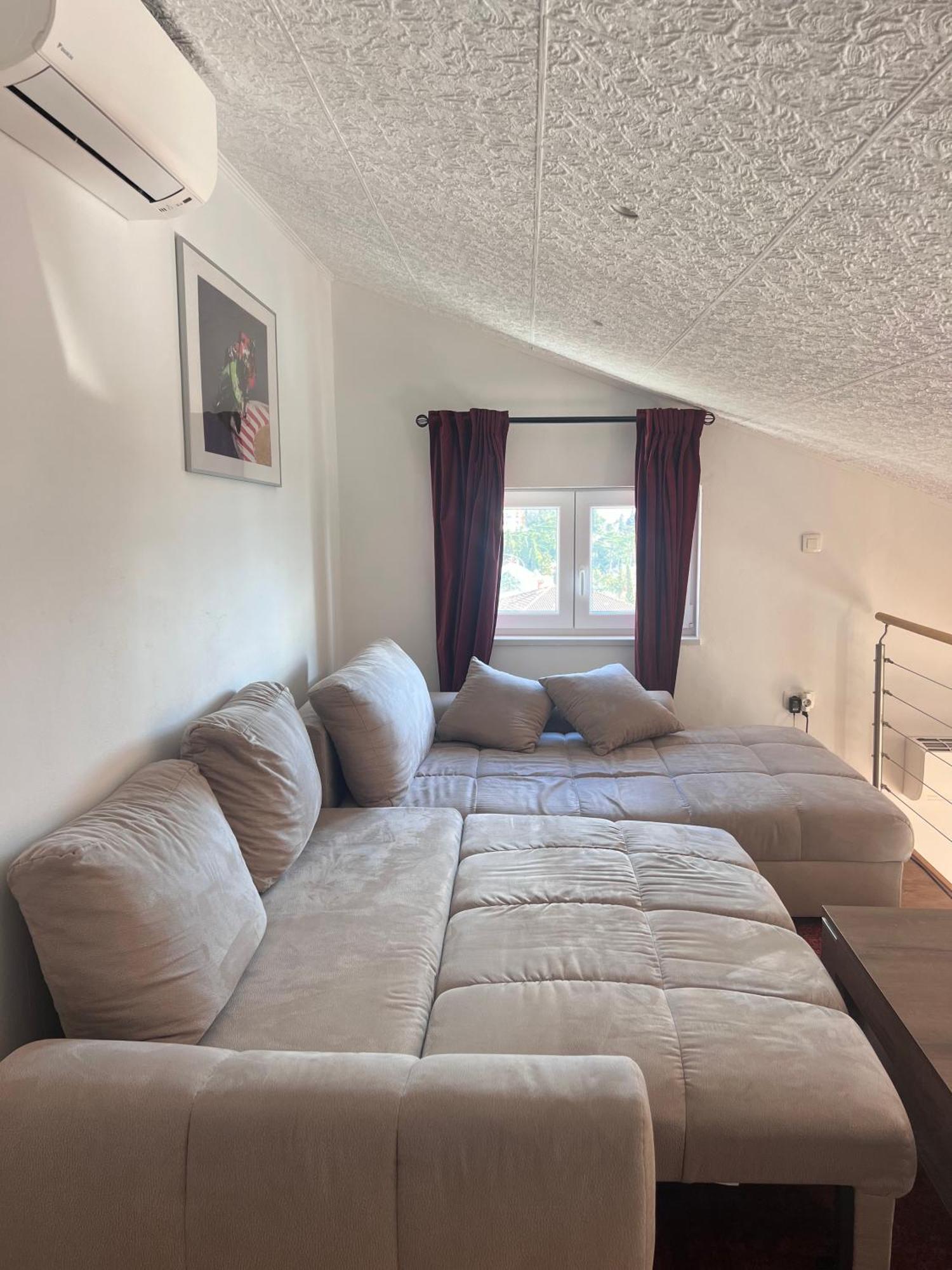 Apartments Julija Crikvenica Bilik gambar